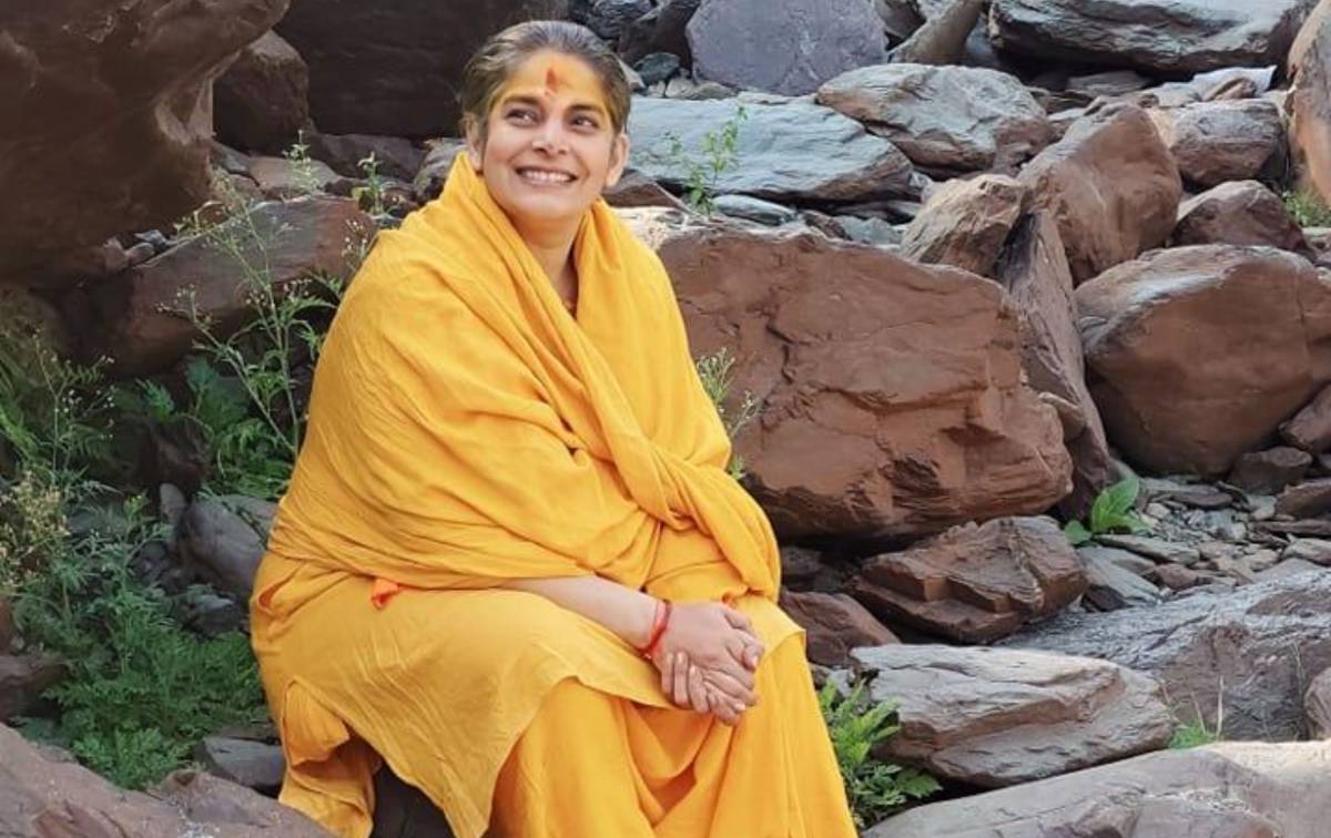 150 शोज से घर-घर में हुई मशहूर, एक झटके में बदल डाली जिंदगी, बनीं संन्यासी