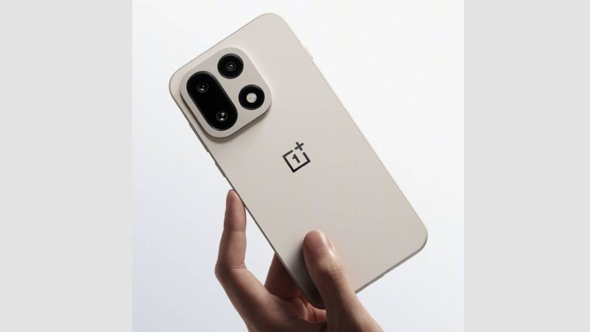 OnePlus 15 में मिलेगी अब तक की सबसे बड़ी बैटरी, सिंगल चार्ज में चलेगा कई दिन