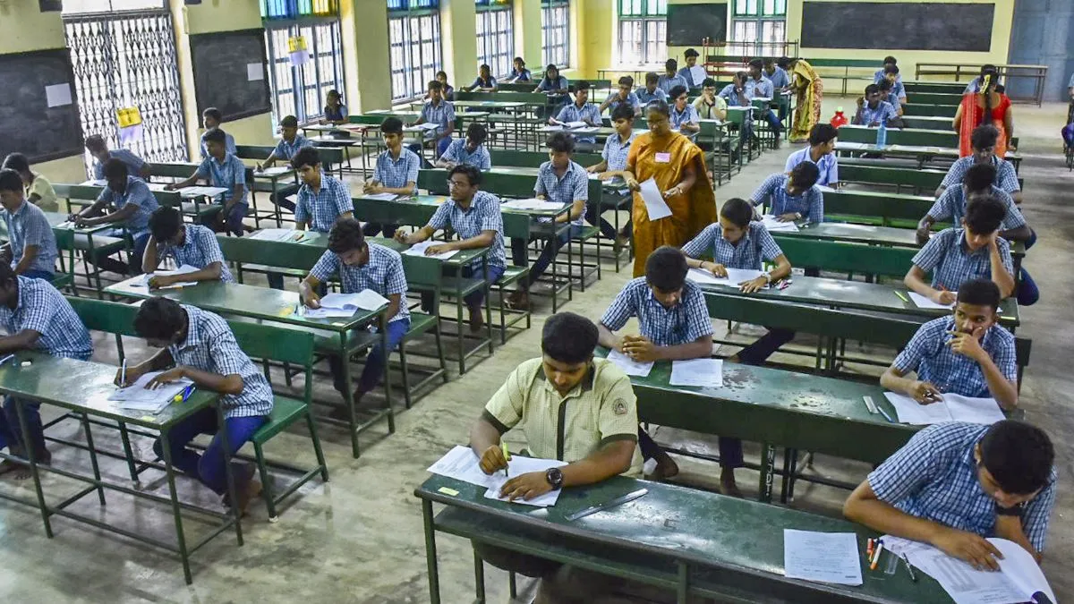 पिछले 4 वर्षों में दिल्ली NIOS 10वीं के 70% स्टूडेंट्स हुए फेल, RTI में हुआ खुलासा; पढ़ें डिटेल्स सांकेतिक फोटो- India TV Hindi