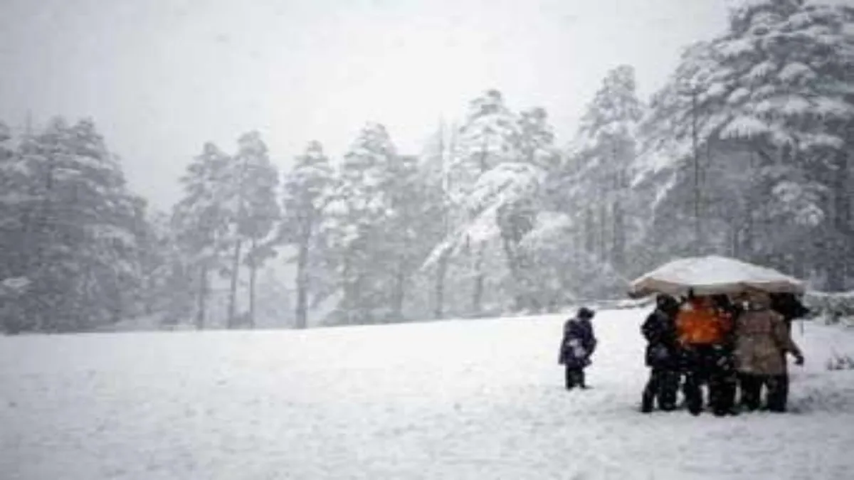 अक्टूबर में ही ठंड की दस्तक, जानते हैं भारत में क्यों घट रहे हैं धूप के घंटे और क्यों बढ़ रही है कड़ाके की ठंड? पहाडो़ं में बर्फबारी- India TV Hindi