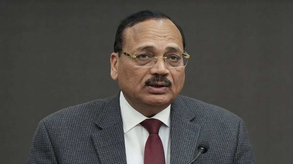 कौन हैं जस्टिस सूर्यकांत, जो बनेंगे देश के अगले CJI? पढ़ें इनके वो 4 केस, जिसने देश में मचाया था बवाल justice suryakant- India TV Hindi