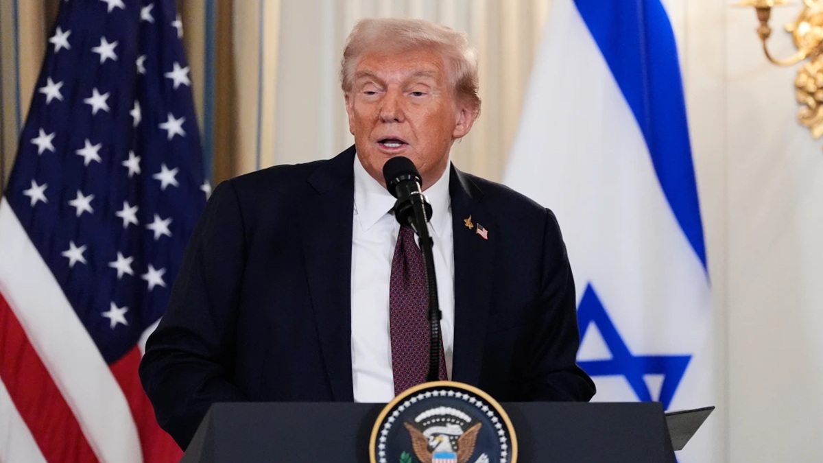 Trump Israel Visit: डोनाल्‍ड ट्रंप का इजरायल की संसद में संबोधन, बोले- ‘यह शांति की शुरुआत है’