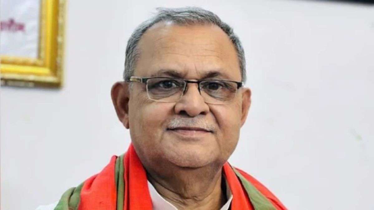 ‘दहेज में महागठबंधन को वोट देकर सरकार बना दो’, सपा सांसद ने बिहार के वोटरों से की अजीब अपील ‘दहेज में महागठबंधन को वोट देकर सरकार बना दो’, सपा सांसद ने बिहार के वोटरों से की अजीब अपील