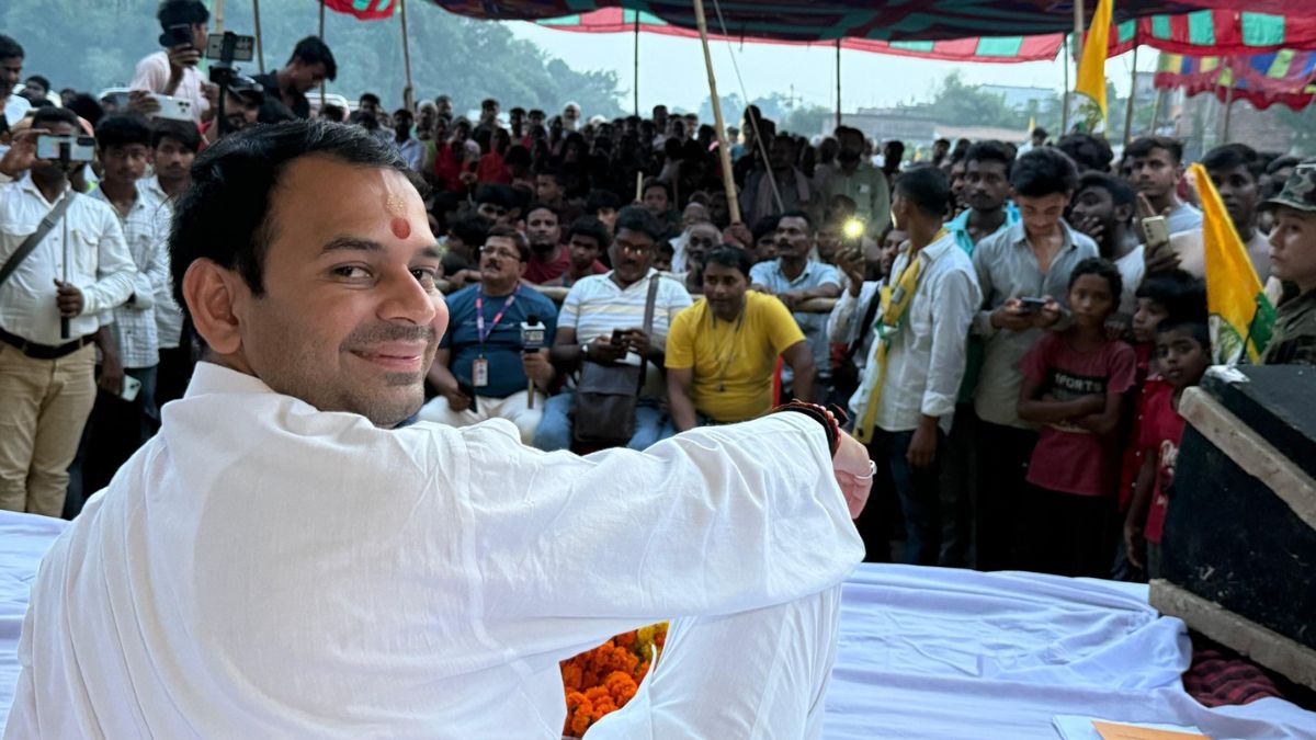 ‘महुआ में बनेगा क्रिकेट स्टेडियम, भारत-पाकिस्तान का मैच भी होगा’; तेजप्रताप ने तेजस्वी को लेकर भी दिया बयान ‘महुआ में बनेगा क्रिकेट स्टेडियम, भारत-पाकिस्तान का मैच भी होगा’; तेजप्रताप ने तेजस्वी को लेकर भी दिया बयान