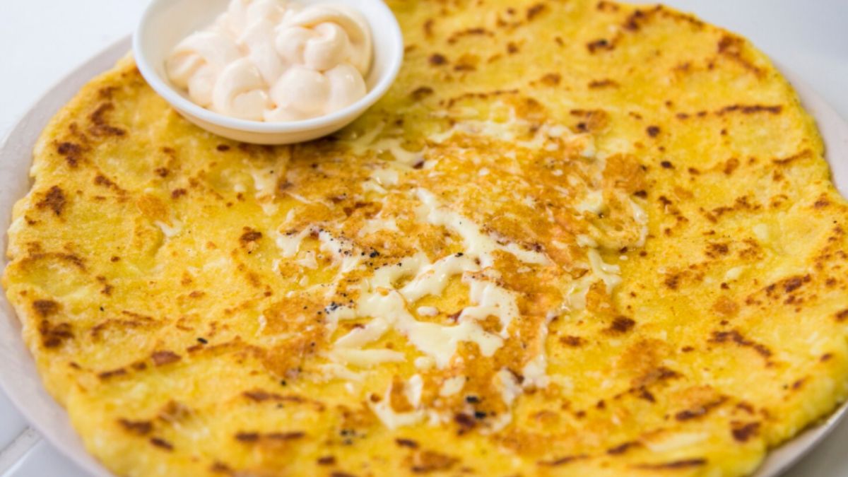 Besan Pyaz Ka Paratha Recipe: भूल जाएंगे आलू पराठे का स्वाद, बस सुबह नाश्ते में सर्व करें गरमा गरम बेसन प्याज का पराठा