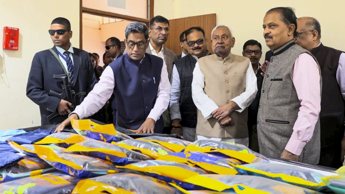 बिहार बनेगा न्यू टेक हब, AI मिशन की स्थापना, चीनी मिल को बढ़ावा, कैबिनेट की पहली बैठक में बड़े फैसले