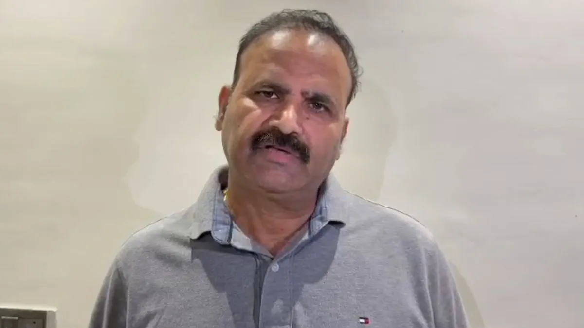 'मेरे पास 100 करोड़...' अंधाधुंध कमाई के आरोपों पर निलंबित CO ऋषिकांत शुक्ला ने दिया एक-एक जवाब co rishikant shukla clarification- India TV Hindi