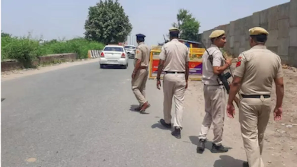 भारत को दहलाने की साजिश, फरीदाबाद में 2 अलग-अलग जगहों से मिला 2923 किलो विस्फोटक, मचा हड़कंप Faridabad Police- India TV Hindi