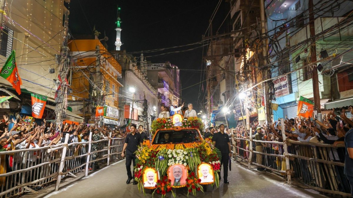 बिहार में मोदी का जादू रहा बरकरार, प्रधानमंत्री के धुआंधार प्रचार ने NDA की स्थानीय सत्ता-विरोधी लहरों को कैसे किया पार