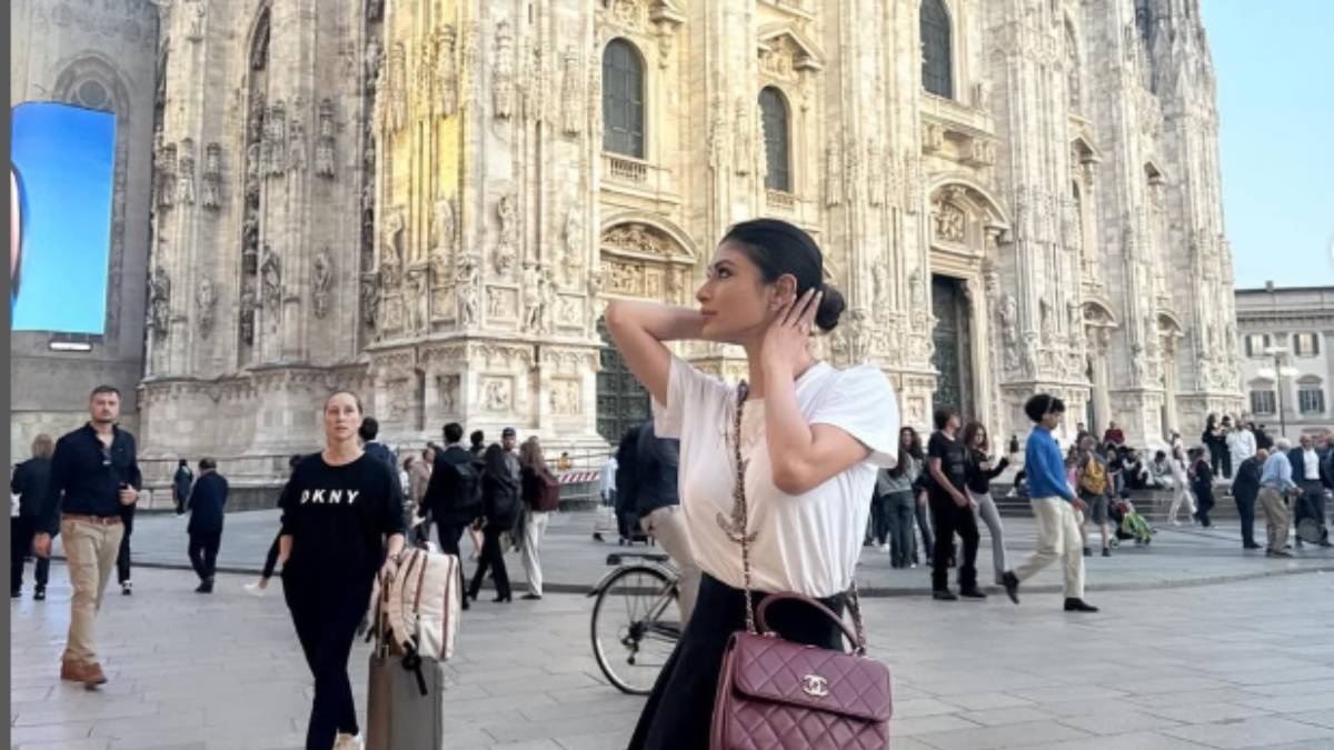 रोमांटिक सीन सुनाते हुए प्रोड्यूसर ने की ऐसी हरकत