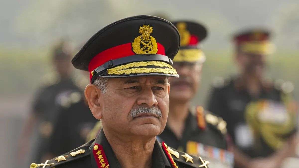 ’22 मिनट में 9 टेररिस्ट टारगेट को तबाह, 88 घंटे में लड़ाई खत्म’, ऑपरेशन सिंदूर के बारे में और क्या बोले आर्मी चीफ?