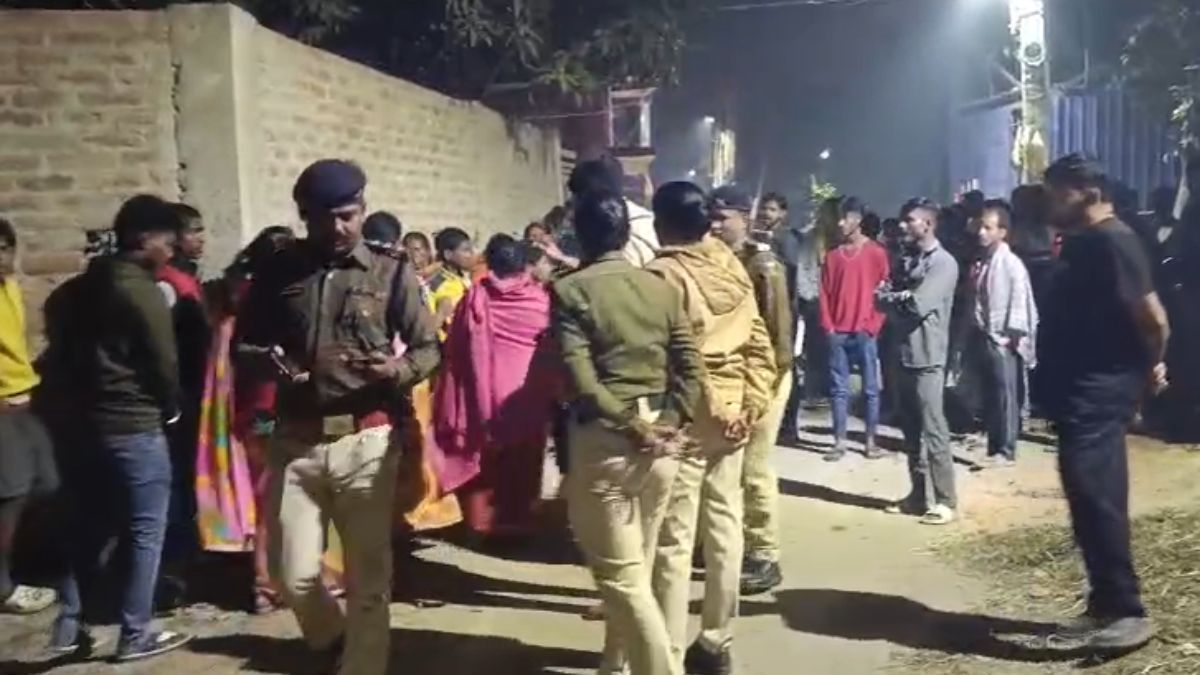 पटना में ट्रिपल मर्डर से मचा हड़कंप! जमीन कारोबारी की हत्या कर भाग रहे अपराधियों को ग्रामीणों ने पीट-पीट कर मार डाला