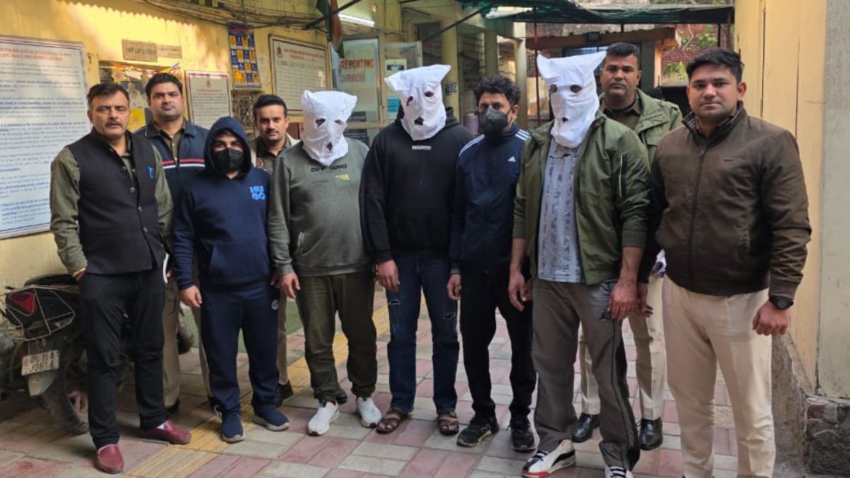 ”स्पेशल 26” के अंदाज में लूटा 1 KG सोना, 1200 KM भागे; पुलिस ने महज 72 घंटे में ऐसे ढूंढ निकाले चोर