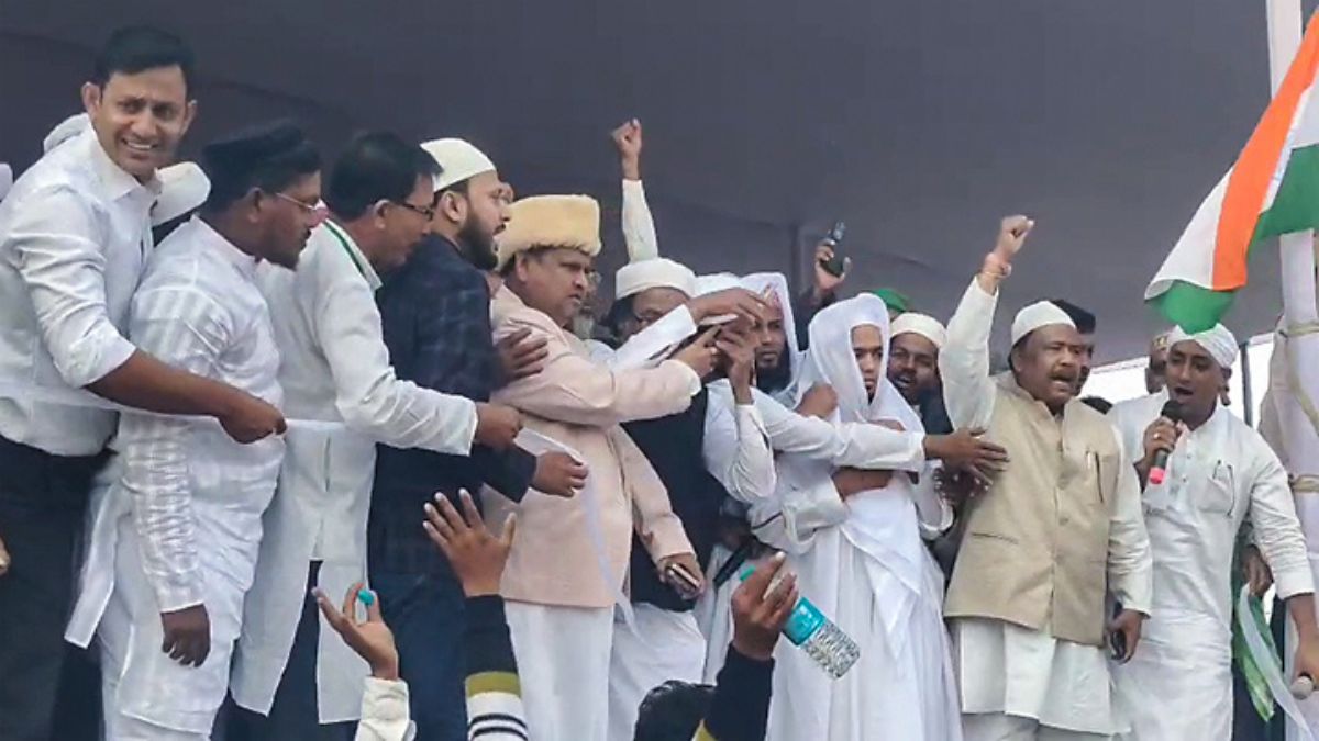 ‘कोई इसकी एक ईंट भी नहीं हटा सकता, क्योंकि…’, हुमायूं कबीर ने बंगाल में रखी बाबरी मस्जिद की नींव