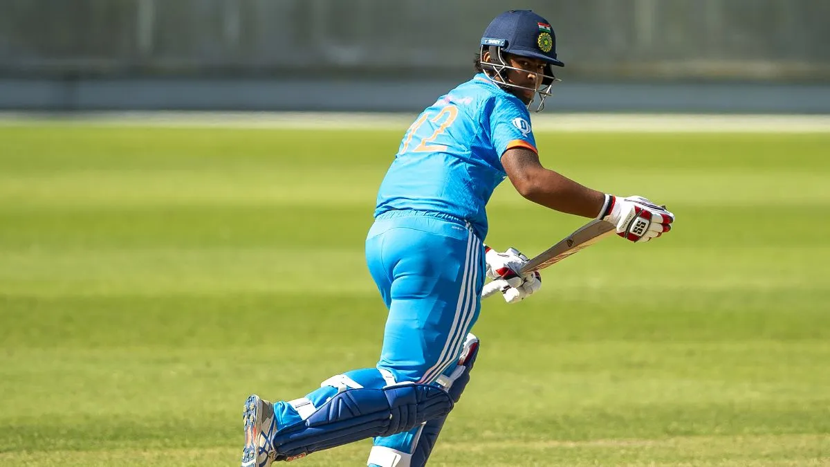 वैभव सूर्यवंशी की टीम को मिली करारी हार, 11 गेंद में बल्लेबाज के बल्ले से निकले सिर्फ इतने रन Vaibhav Sooryavanshi - India TV Hindi