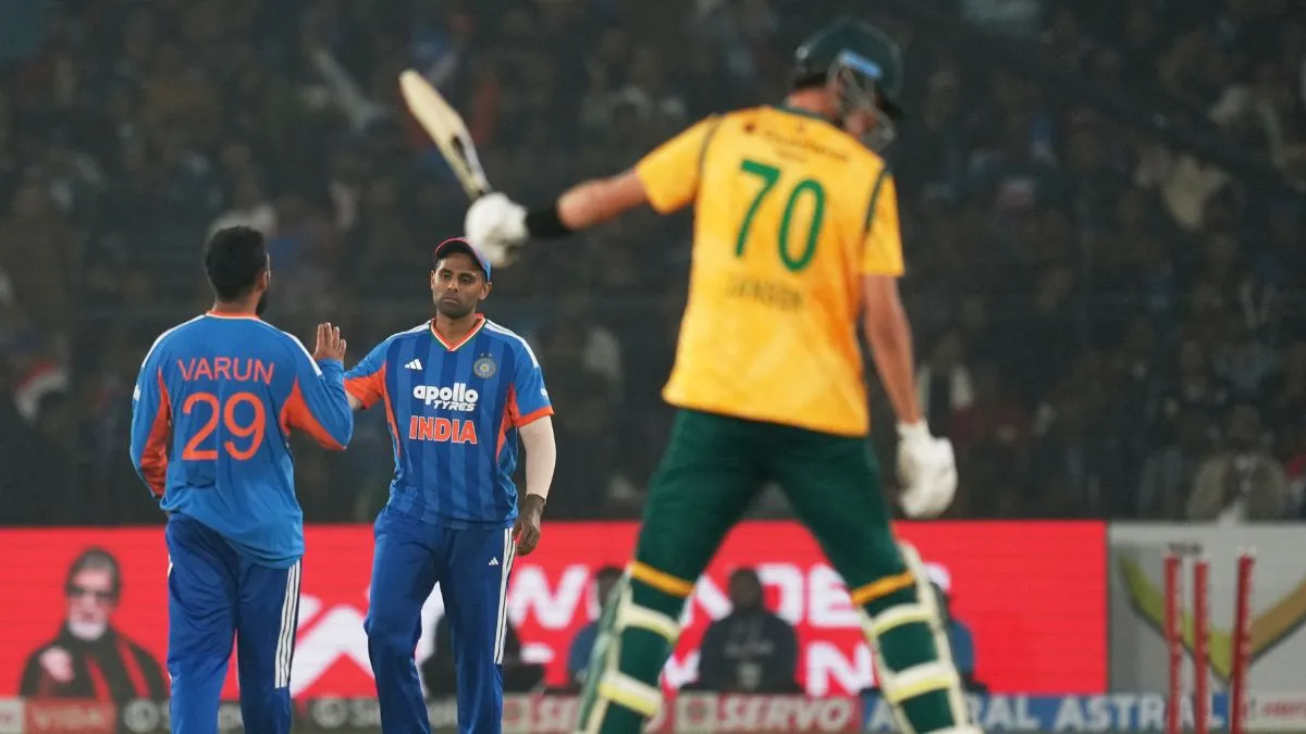 मिस्ट्री स्पिनर वरुण चक्रवर्ती ने हासिल की बड़ी उपलब्धि, ऐसा करने वाले बने दूसरे सबसे तेज भारतीय Varun Chakaravarthy- India TV Hindi