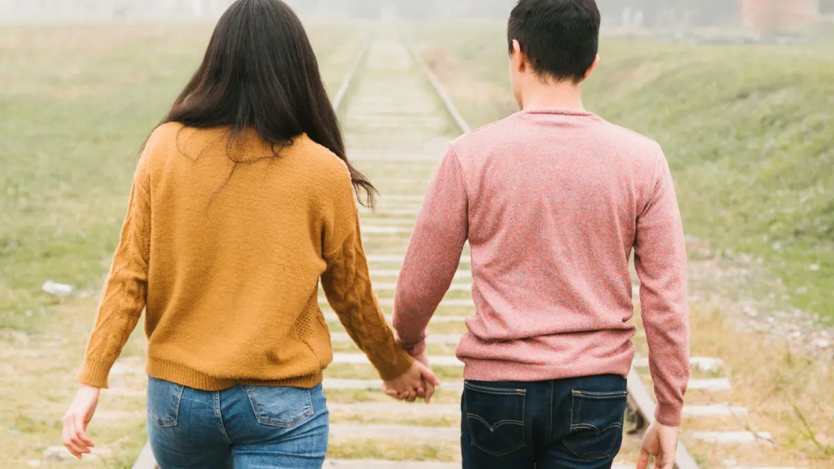 'अधिकार पाने के लिए शादी जरूरी नहीं', इलाहाबाद हाई कोर्ट ने 12 लिव-इन कपल को सुरक्षा देने का आदेश दिया Live In Relationship- India TV Hindi