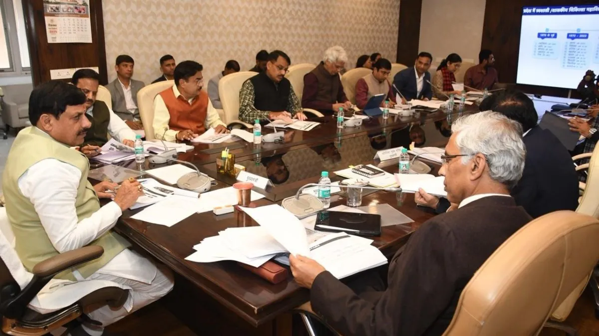 पन्ना, बैतूल, कटनी और धार में बनेंगे नए मेडिकल कॉलेज, CM मोहन यादव ने की चिकित्सा शिक्षा विभाग की समीक्षा बैठक madhya pradesh mohan yadav meeting- India TV Hindi