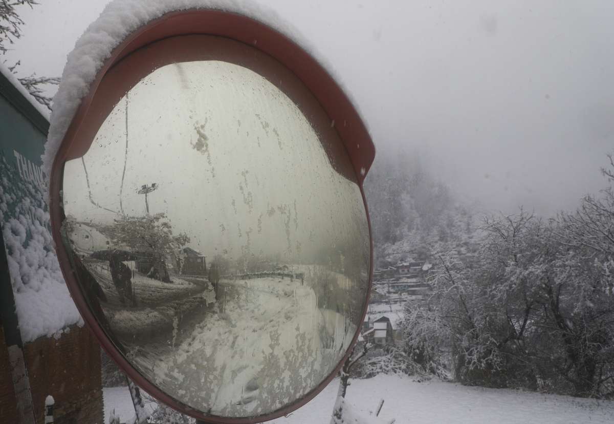 जम्मू-कश्मीर के कठुआ में मारा गया पाकिस्तानी आतंकवादी, एनकाउंटर के बाद तलाशी अभियान जारी