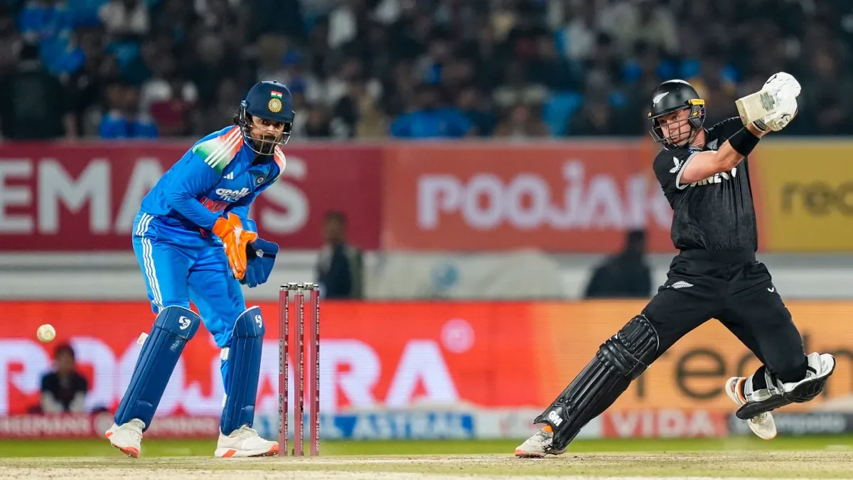 India vs New Zealand 2nd ODI: डेरिल मिचेल के शतक से जीता न्यूजीलैंड, केएल राहुल की सेंचुरी गई बेकार India vs New Zealand- India TV Hindi
