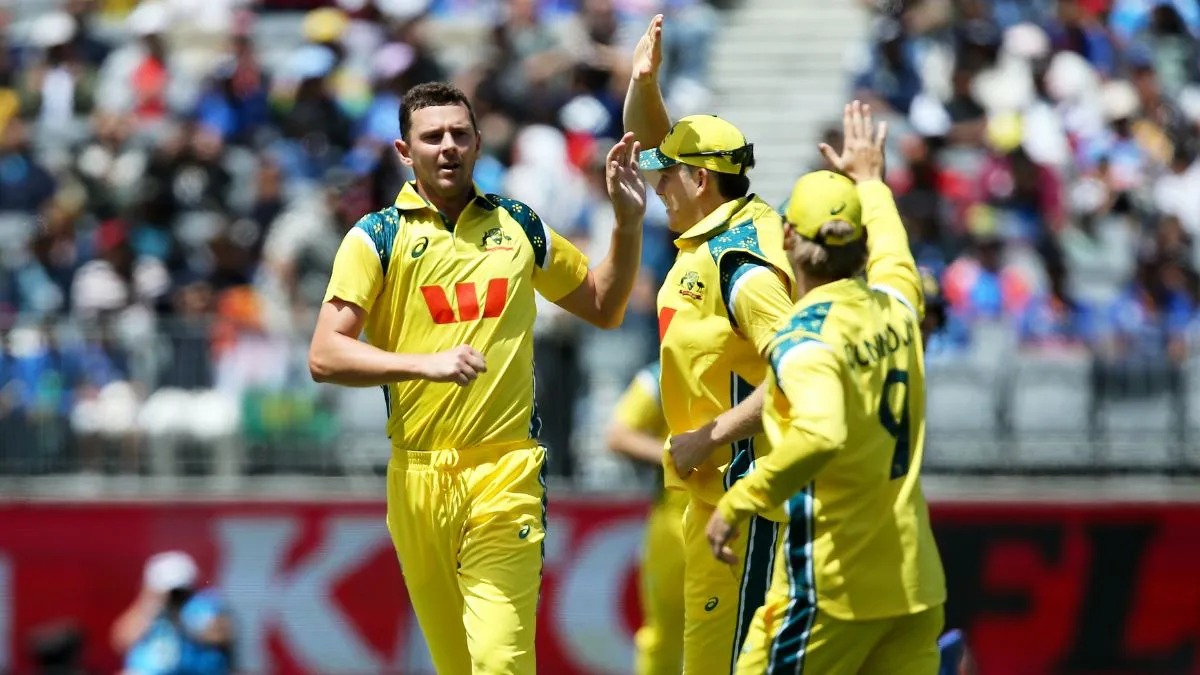 टी20 वर्ल्ड कप से पहले ऑस्ट्रेलिया के लिए आई गुड न्यूज, स्टार गेंदबाज वापसी के लिए तैयार, बाबर आजम के साथ खेलेगा मैच Josh Hazlewood- India TV Hindi