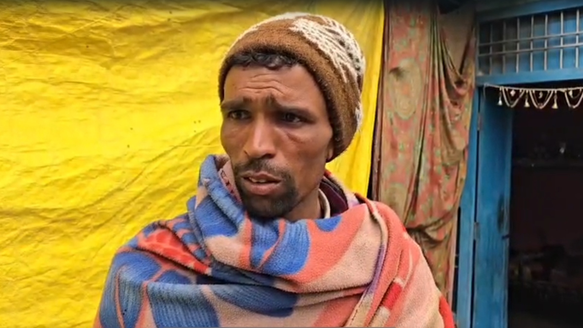 ससुराल वालों को बेहोश कर भागने वाली थी दुल्हन, गांव के लोगों ने पकड़ा, 4 दिन पहले ₹1.5 लाख में हुई थी शादी ससुराल वालों को बेहोश कर भागने वाली थी दुल्हन, गांव के लोगों ने पकड़ा, 4 दिन पहले ₹1.5 लाख में हुई थी शादी