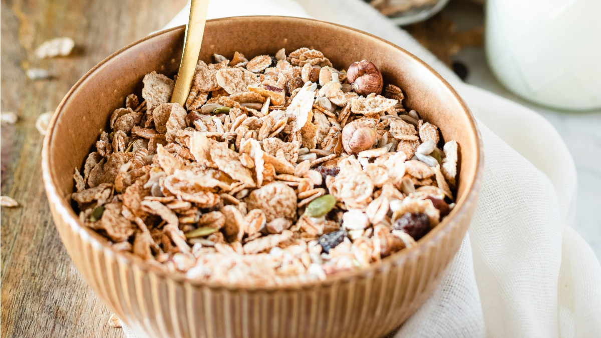 एक महीने तक ओट्स खाने से क्या होता है? जानें कम हो सकता है कितना वजन और सेहत को मिलेंगे कौन से फायदे?