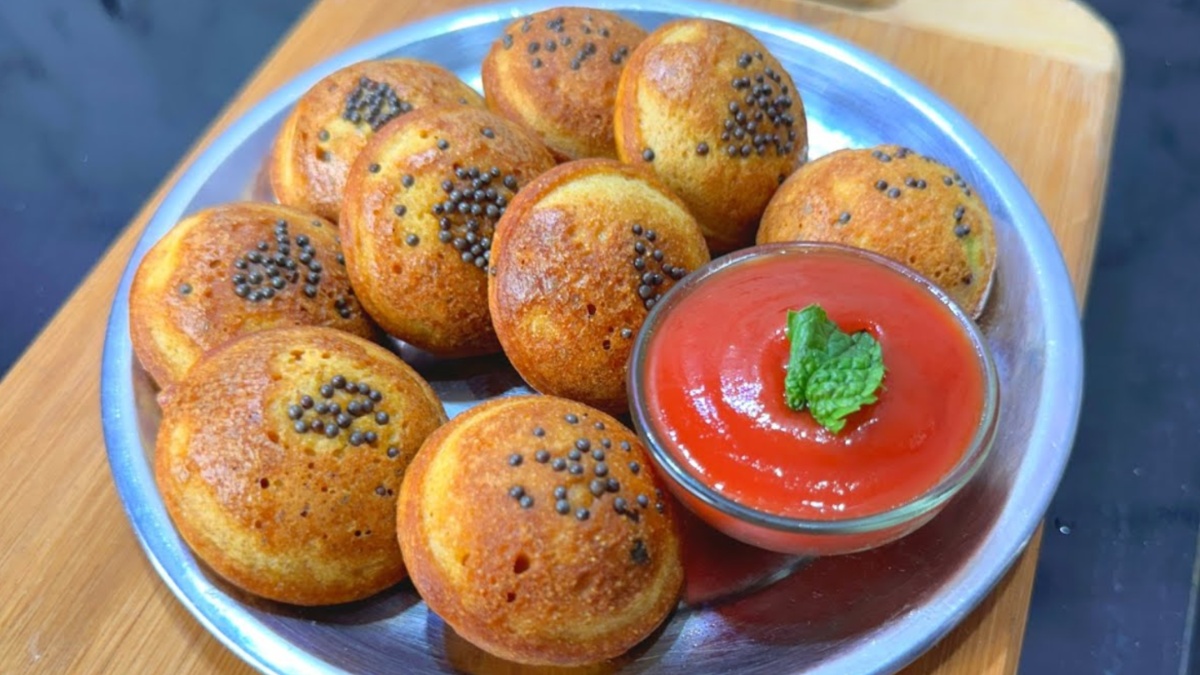 बेसन, सूजी और दही के कॉम्बिनेशन से तैयार होगा टेस्टी नाश्ता, सिर्फ 10 मिनट में बन जाएगी रेसिपी, नोट करें विधि