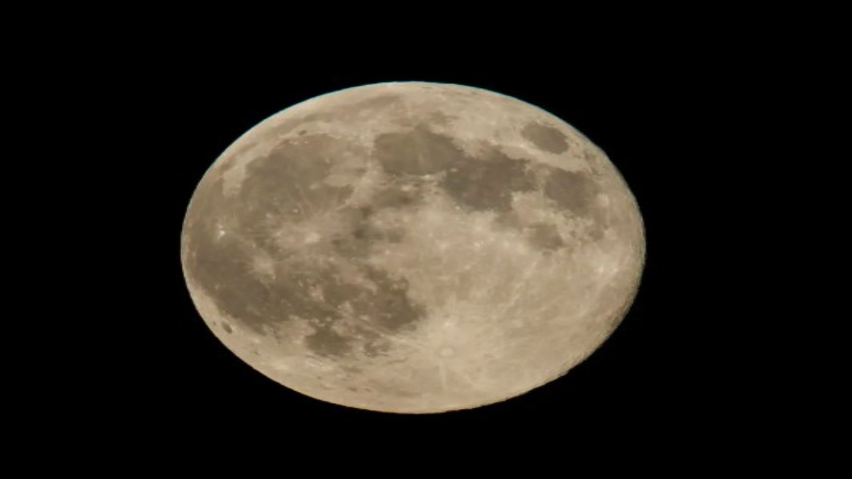 Supermoon 2026: आज रात बड़ा और चमकीला दिखेगा चांद, कब और कैसे देख सकेंगे सुपरमून, जानें पूरी डिटेल्स
