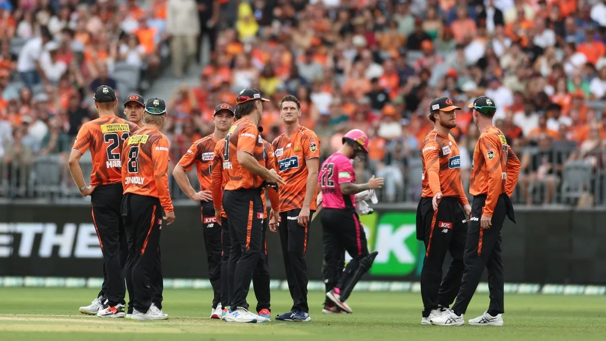 पर्थ स्कॉर्चर्स ने BBL 2025-26 का जीता खिताब, मुंबई इंडियंस और CSK को पछाड़ कर रचा इतिहास Perth Scorchers- India TV Hindi