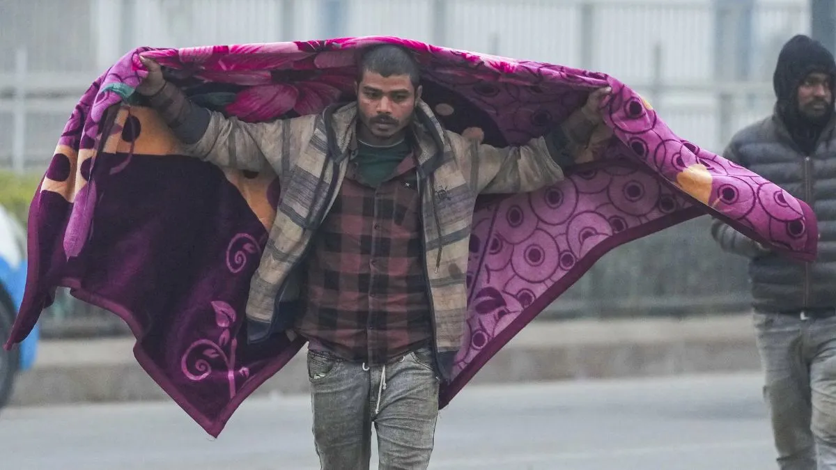 ठंड की चपेट उत्तर भारत, इन राज्यों में बर्फबारी के आसार; इन जगहों पर बारिश का अलर्ट ठंड की चपेट में कई राज्य। - India TV Hindi