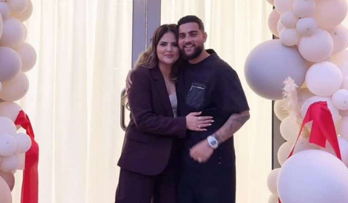 चीटिंग के आरोपों के बीच करण औजला पत्नी पलक संग क्वालिटी टाइम बिताते आए नजर, तस्वीरें वायरल