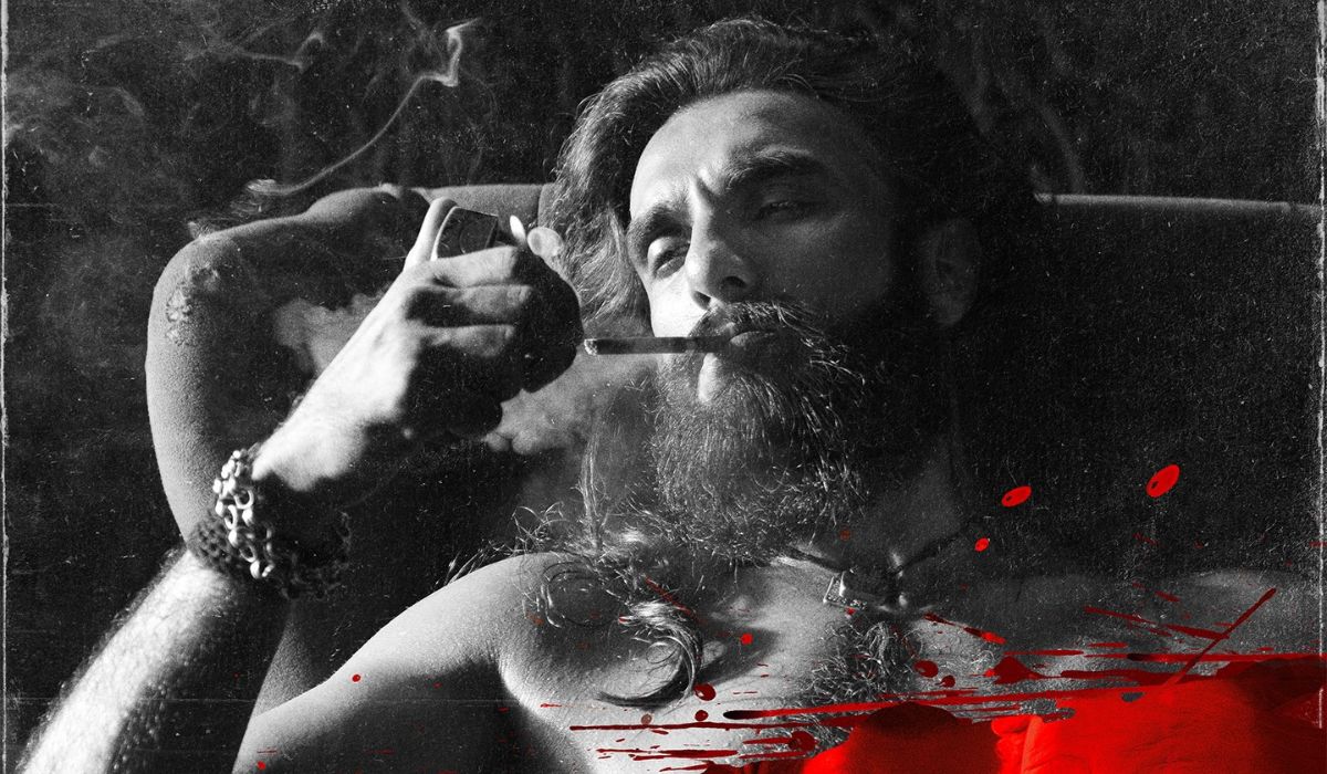 ओटीटी पर रिलीज हुई ‘धुरंधर’, मचा बवाल, रणवीर सिंह की फिल्म से हटाए गए 10 मिनटे के सीन से फैंस हुए नाराज ओटीटी पर रिलीज हुई ‘धुरंधर’, मचा बवाल, रणवीर सिंह की फिल्म से हटाए गए 10 मिनटे के सीन से फैंस हुए नाराज