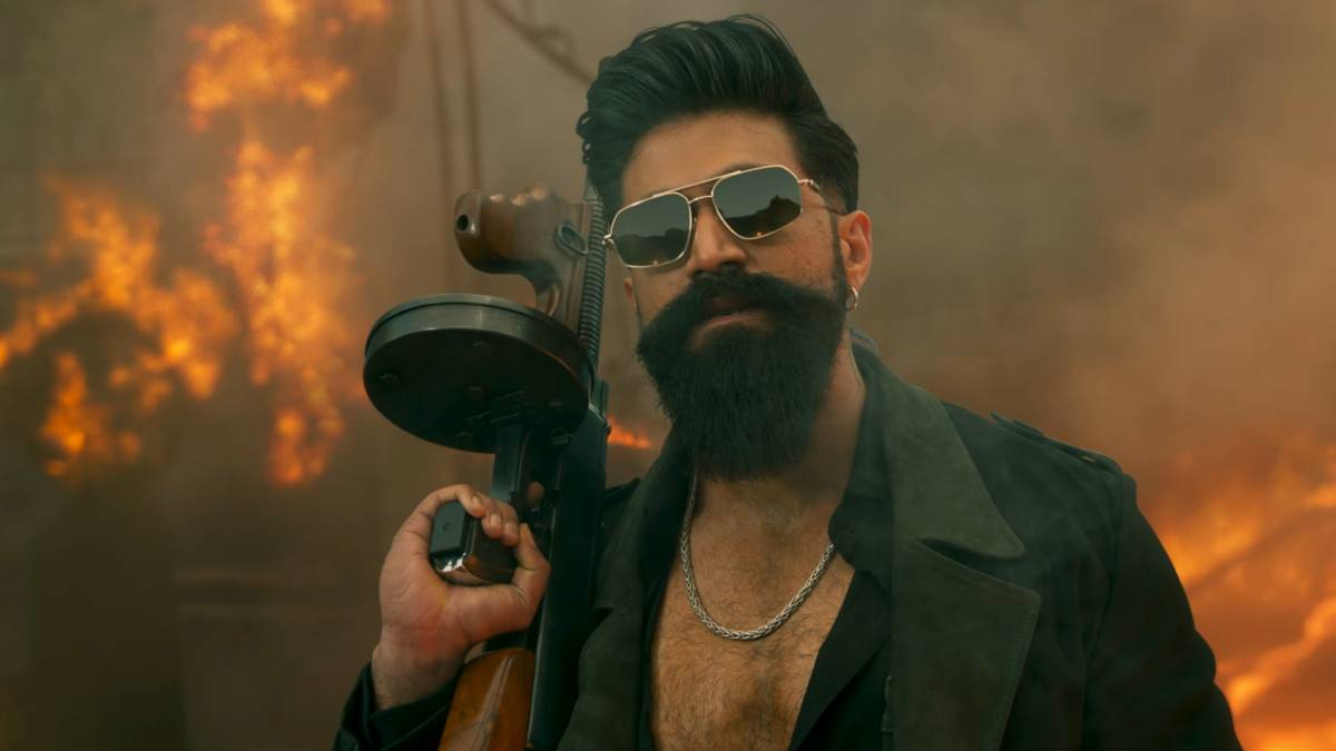 Toxic teaser: डैडी इज होम! राया की पहली झलक से बड़ा धमाका, किलर एटिट्यूड देख बोले फैंस- रॉकिंग टीजर - India TV Hindi