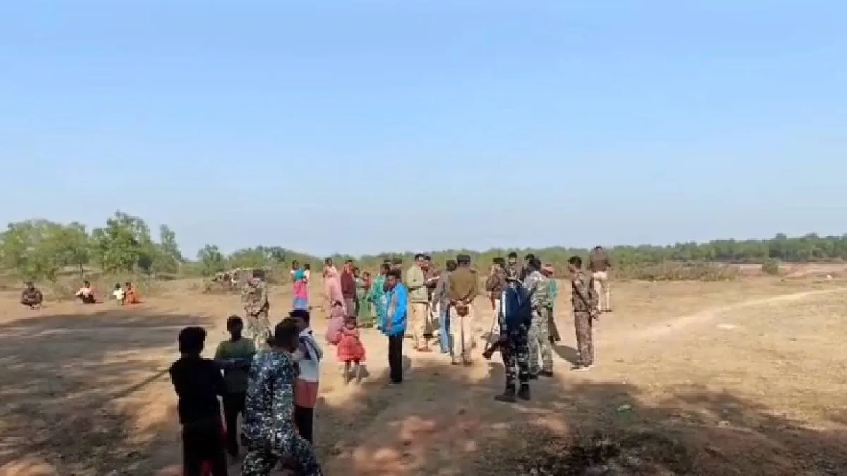 झारखंड के कोडरमा में एक साथ 10 बच्चे हुए लापता, मचा हड़कंप, अब घर घर खोज रहे मुखिया जी कोडरमा में एक साथ 10 बच्चे लापता - India TV Hindi