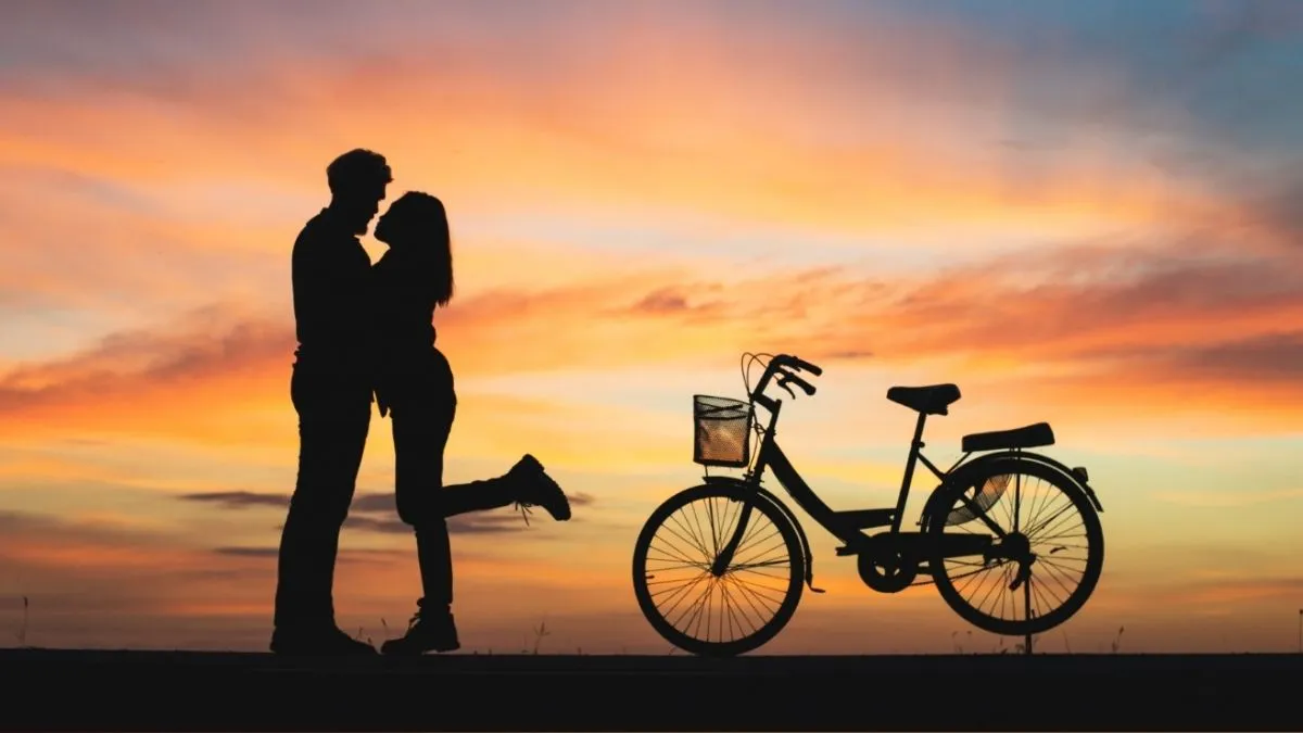 Love Horoscope 20 February 2026: शुक्रवार के दिन किस राशि को मिलेगा सच्चा प्यार, किसे रिश्तों में रखनी होगी सावधानी, पढ़ें आज का लव राशिफल Love Rashifal 20 February 2026 शुक्रवार का लव राशिफल- India TV Hindi