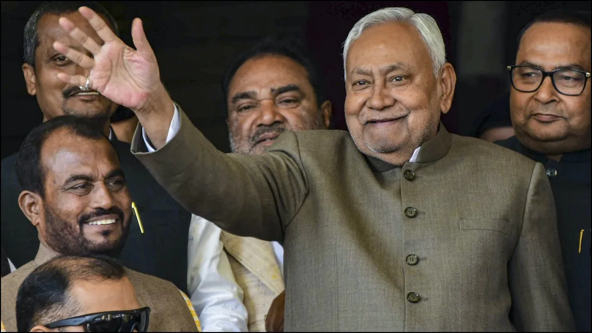 बिहार में शराबबंदी पर रार... NDA के सहयोगियों ने ही उठाई समीक्षा की मांग; क्या झुकेंगे नीतीश कुमार? बिहार के मुख्यमंत्री नीतीश कुमार- India TV Hindi