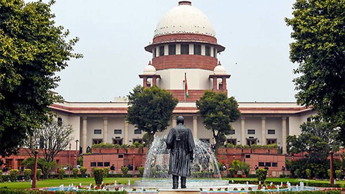 पश्चिम बंगाल की ममता सरकार को सुप्रीम कोर्ट से बड़ा झटका, 25 लाख कर्मचारियों  को 25% DA देने का आदेश - India TV Hindi