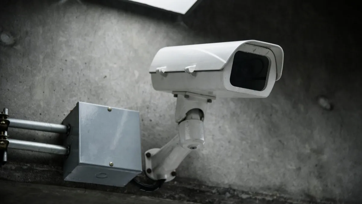 1 अप्रैल से बंद हो जाएगी कई चीनी CCTV कैमरों की बिक्री? क्या कहती है रिपोर्ट और कैसा होगा असर जानें CCTV- India TV Hindi