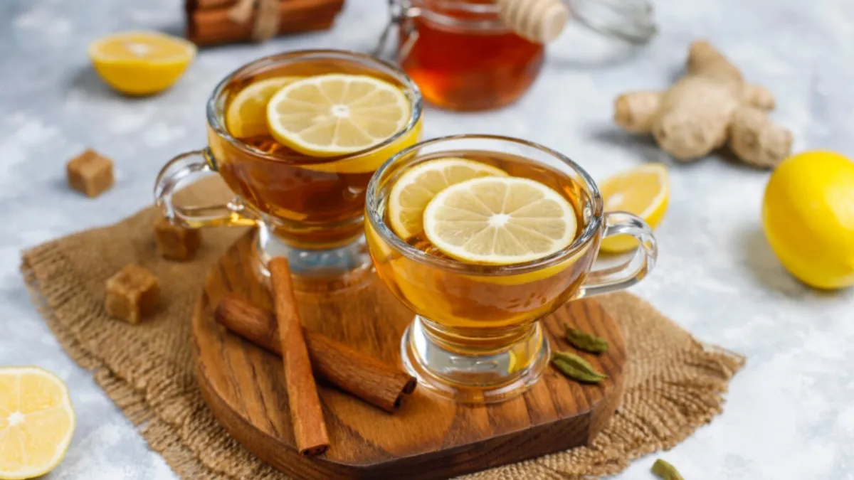 नींबू और शहद की चाय पीने से क्या होता है, सेहत के लिए वरदान से कम नहीं लेमन हनी टी नींबू और शहद की चाय- India TV Hindi