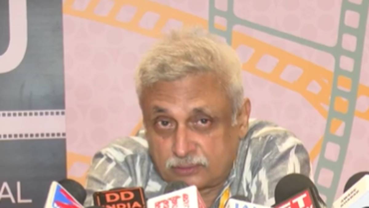 ‘वो सिनेमा है एक्चुअली’, धुरंधर 2 में प्रोपेगेंडा की बहस पर क्या बोल गए पियूष मिश्रा?