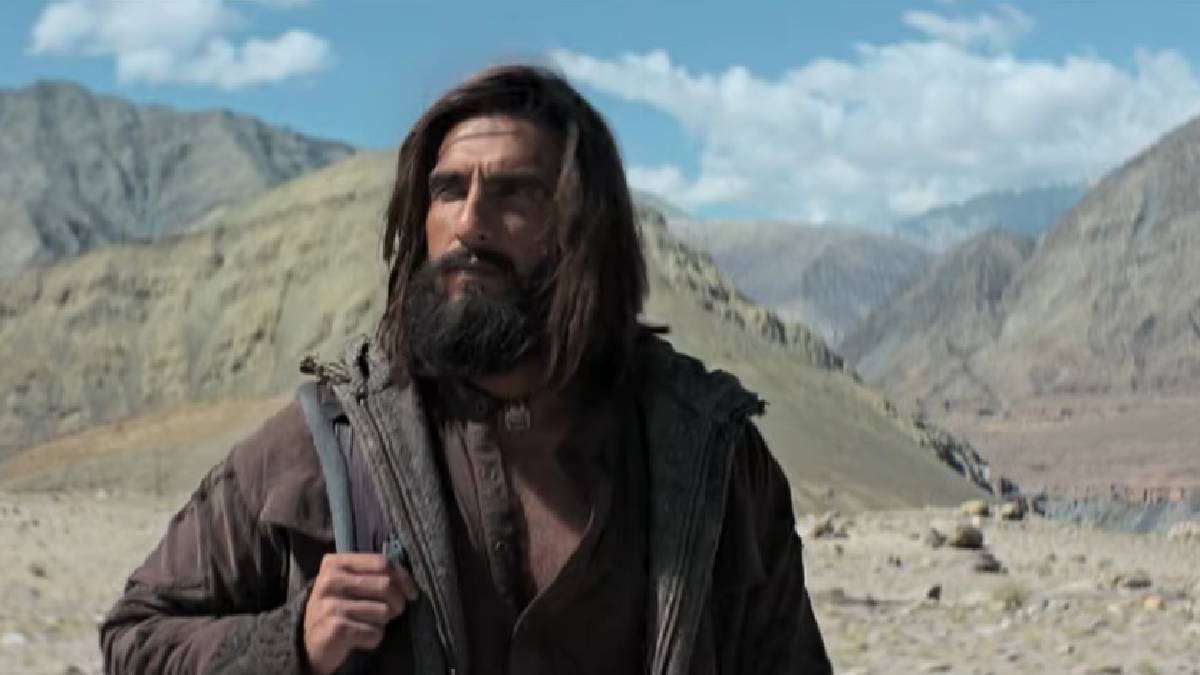 Video: धुरंधर 2 की सफलता के बीच 5 करोड़ी कार में निकले रणवीर सिंह