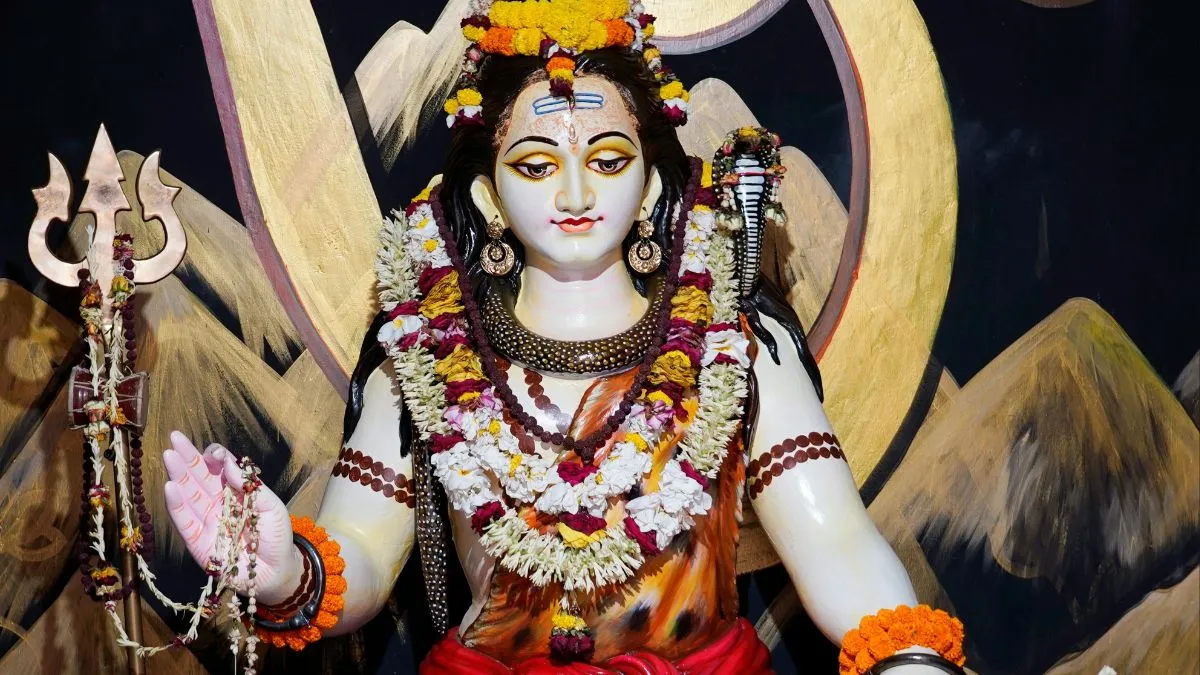 Somwar Upay: अनंग त्रयोदशी और प्रदोष व्रत के शुभ संयोग में करें ये उपाय, धन-धान्य से भरा रहेगा घर का भंडार सोमवार उपाय- India TV Hindi