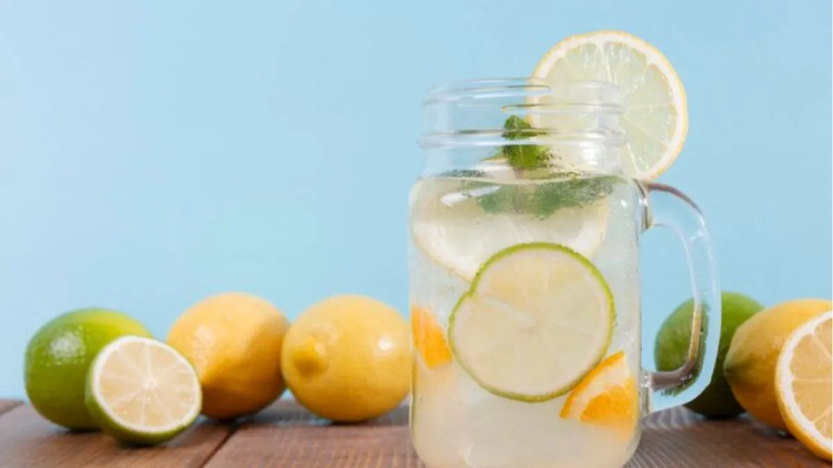 तेज धूप में अक्सर कमजोरी और सुस्ती महसूस होती है। चीनी ब्लड में मिलकर शरीर को तुरंत एनर्जी देती है, जिससे थकान कम होती है और चक्कर आने की समस्या नहीं होती। 