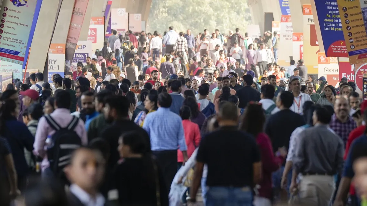 जनगणना का पहला चरण आज से शुरू, आपको क्या करना होगा? घर बैठे खुद कैसे भरें अपनी डिटेल्स? जानें सब कुछ census 2027- India TV Hindi