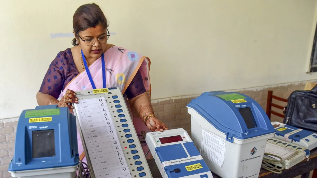 पश्चिम बंगाल की 152 सीटों पर मतदान जारी, जानें कौन है मौजूदा विधायक, इस बार किसके बीच मुकाबला West bengal Voting- India TV Hindi