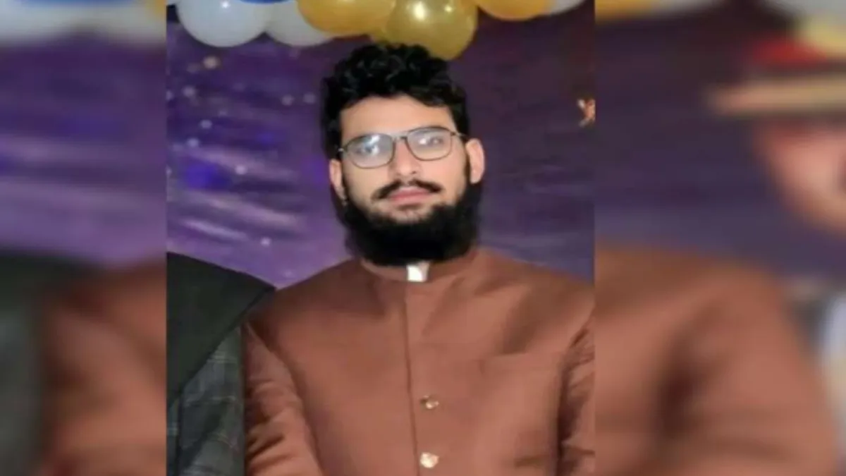 पाकिस्तान में 'धुरंधर' स्टाइल में मारा गया मोस्ट वांटेड आतंकी हमजा, जानें कौन था, कैसे हुई हत्या? मारा गया आतंकी हमजा बुरहान- India TV Hindi