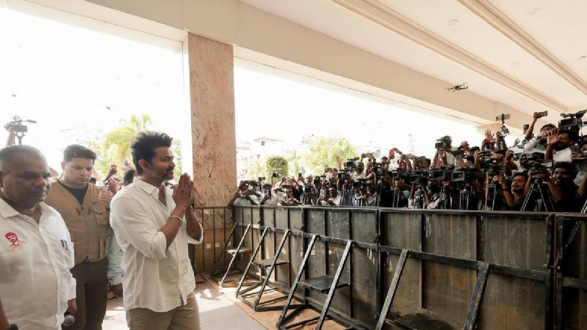 थालापति विजय को मिलने लगी बॉलीवुड से बधाई, एक्शन के सुपरस्टार ने भेजा भावुक संदेश