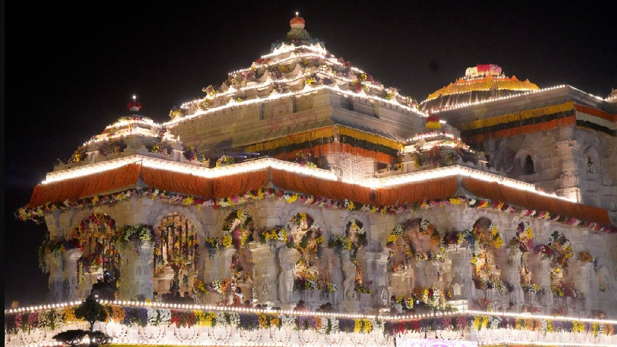 ''SIT की रिपोर्ट में चंपत राय की भूमिका पर सवाल'', सूत्रों का दावा; 45 दिनों की सीसीटीवी में 70 बार चढ़ावा चोरी