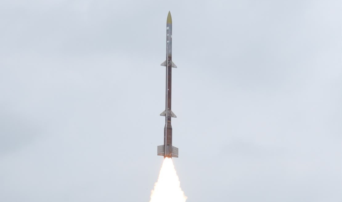DRDO ने किया कुशा मिसाइल का सफल परीक्षण, हवा में ही दुश्मन को खत्म करेगी